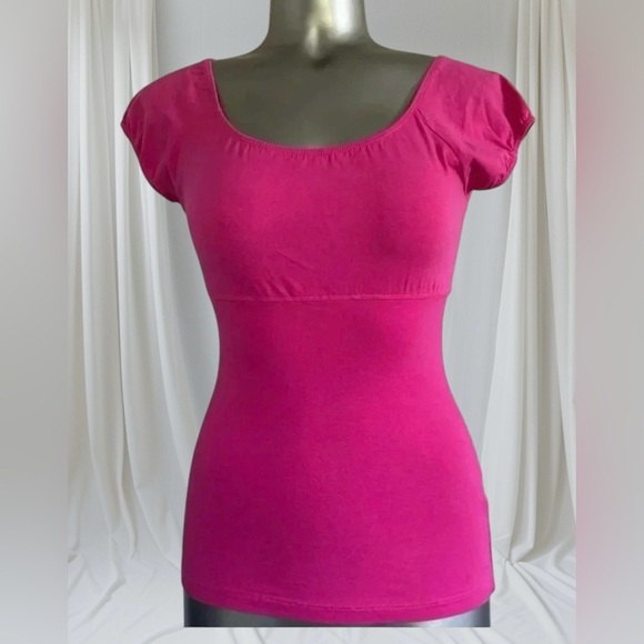 FREE 💟Women’s Scoop Neck Top - Picture 3 of 14
